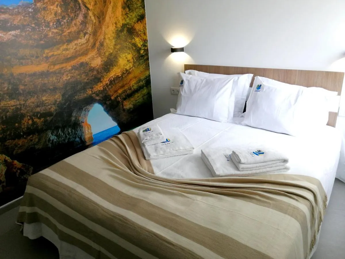 Suites Paradise Algarve Quarteira 0*,  Portugal